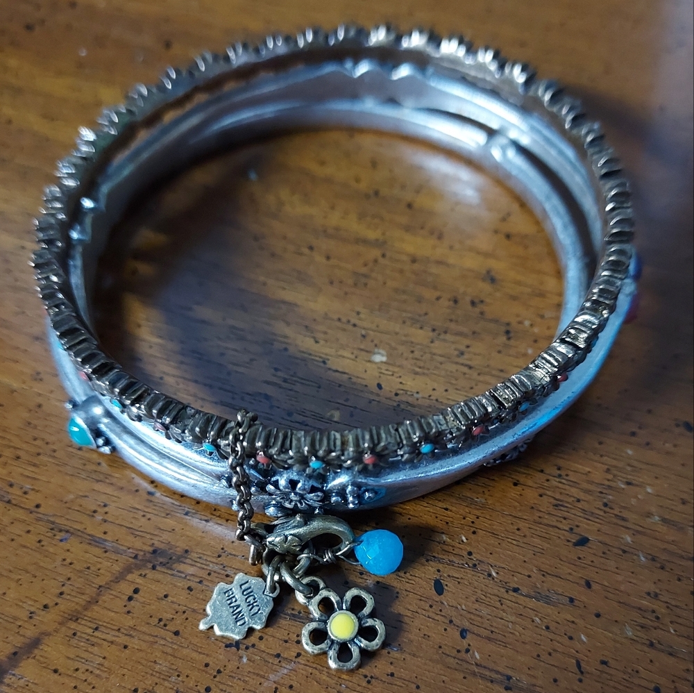 🍀 Lucky Brand set of 3 antique vintage style bangles in good condition - Picture 4 of 4